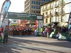 Foto 23 - M&aacute;s de 1.200 personas participan en la Media Marat&oacute;n y la prueba 5K