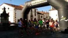 Foto 4 -  La VIII edici&oacute;n de 'Ven con Fadess al Valle' congrega a multitud de personas en Valdeavellano de Tera