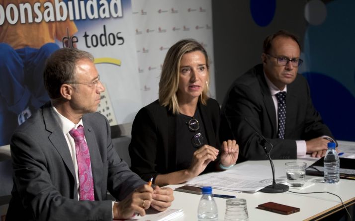 La consejera, en la reunión del Consejo de Infancia de CyL.