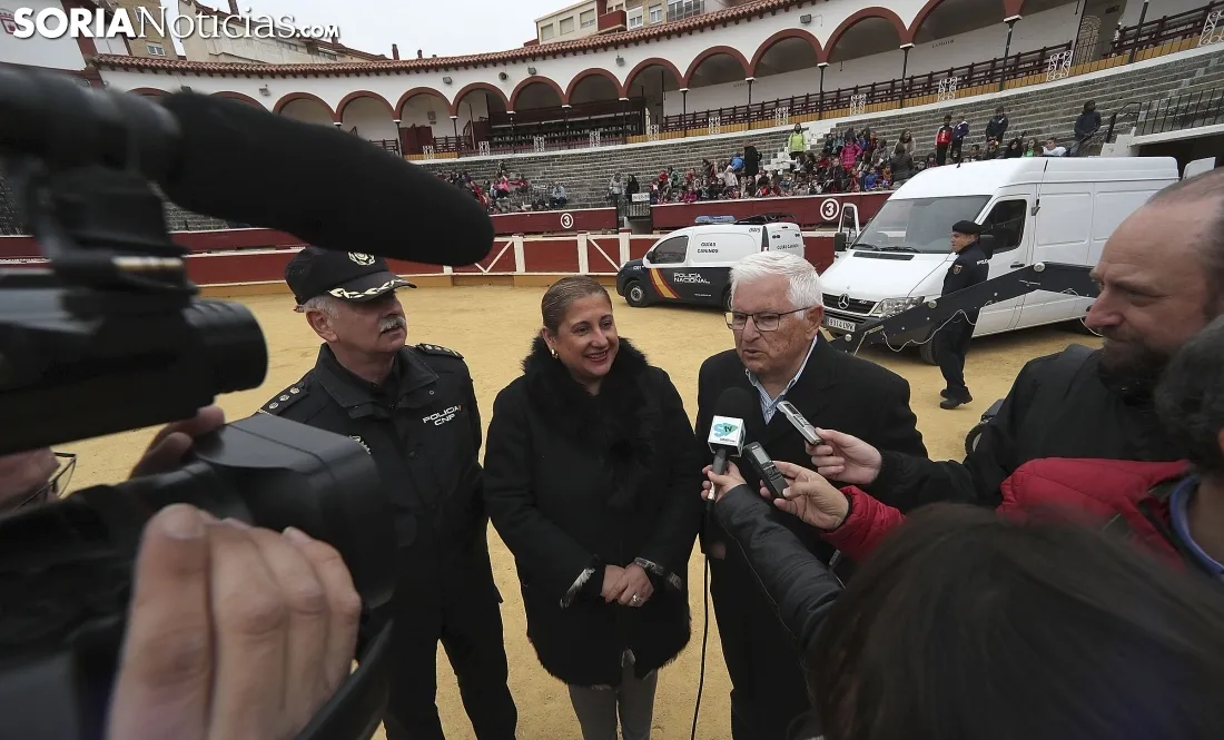 Foto 11 - Galer&iacute;a: 1.000 ni&ntilde;os, los TEDAX y los perros polic&iacute;a 