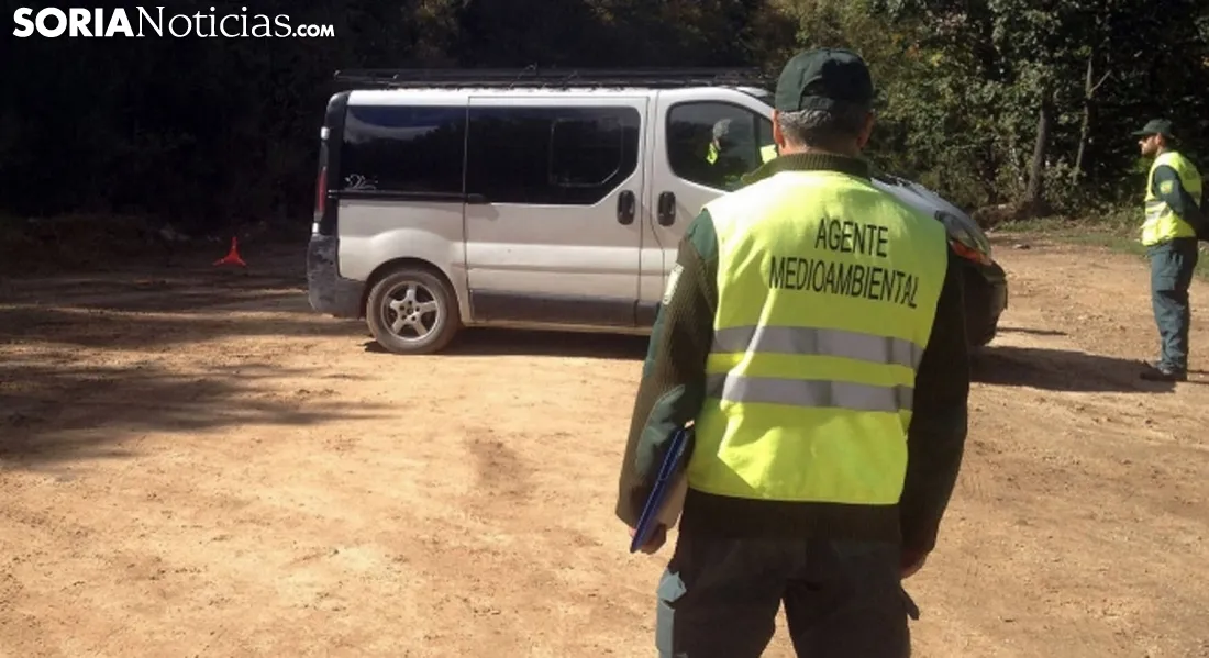 Agentes medioambientales en un control micológico./SN