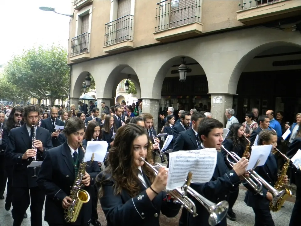 Foto 7 - Los gigantes y cabezudos llenan de color las calles de Soria