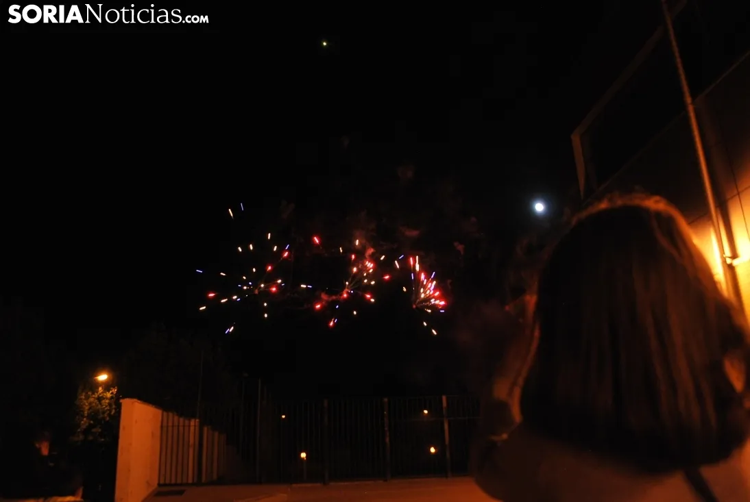 Imagen de los fuegos artificiales esta noche./SN
