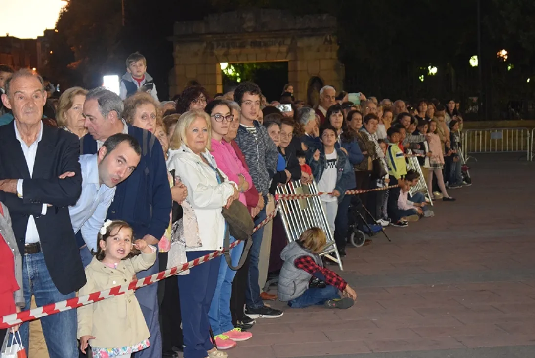 Procesión de San Saturio y traca en honor al Patrón.