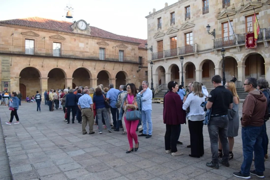 Foto 7 - La tuna de Barcelona triunfa en Soria
