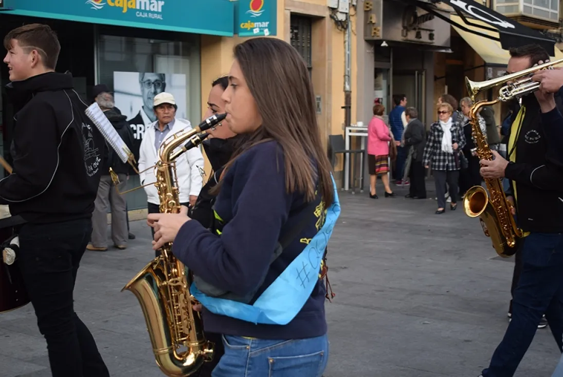 Foto 9 - Las calles sorianas se llenan de m&uacute;sica de charangas