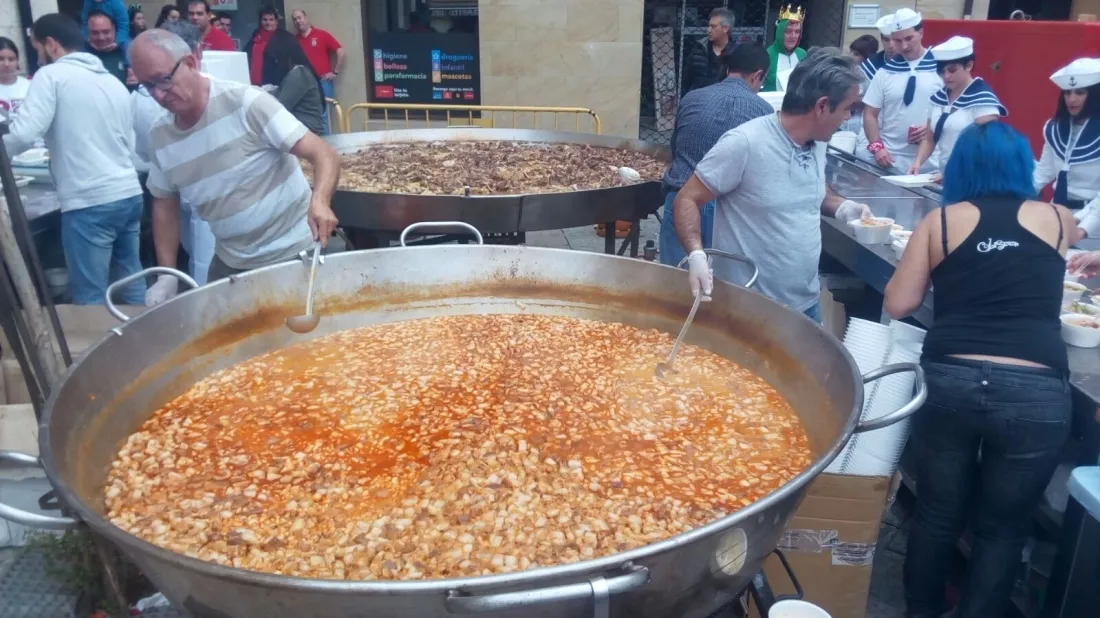 Foto 9 - Encierro y comida popular para el pen&uacute;ltimo d&iacute;a de San Miguel en &Aacute;greda