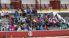 Imagen del ambiente en la plaza de toros este martes./SN
