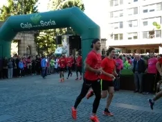 Foto 62 - Fotos: Multitudinaria Marcha contra el C&aacute;ncer en Soria