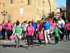 Foto 36 - Fotos: Multitudinaria Marcha contra el C&aacute;ncer en Soria