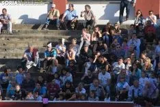 Buen ambiente en el coso de San Benito./SN