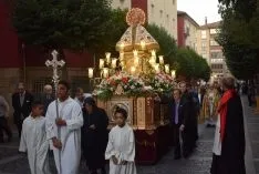 Procesión de San Saturio y traca en honor al Patrón.
