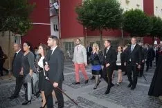 Procesión de San Saturio y traca en honor al Patrón.