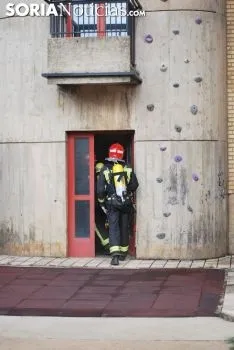 Simulacro de rescate en el parque de bomberos este viernes./SN