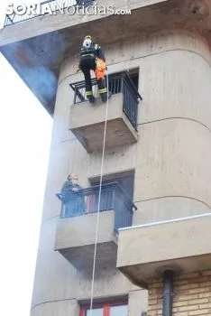 Simulacro de rescate en el parque de bomberos este viernes./SN