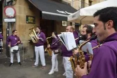 Foto 3 - Las calles sorianas se llenan de m&uacute;sica de charangas