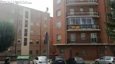 Banderas de España en las fachadas sorainas. SN