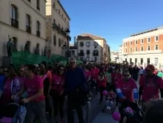 Foto 22 - Fotos: Multitudinaria Marcha contra el C&aacute;ncer en Soria
