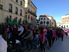 Foto 5 - Fotos: Multitudinaria Marcha contra el C&aacute;ncer en Soria