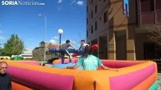 Juegos infantiles en la capital. SGC