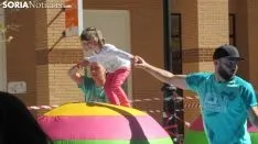 Juegos infantiles en la capital. SGC