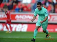 Joselu celebra el 0-2.