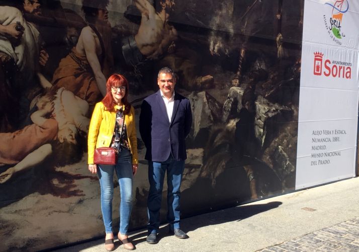 El cuadro de la Caída de Numancia, en un trampantojo en Puertas de Pro