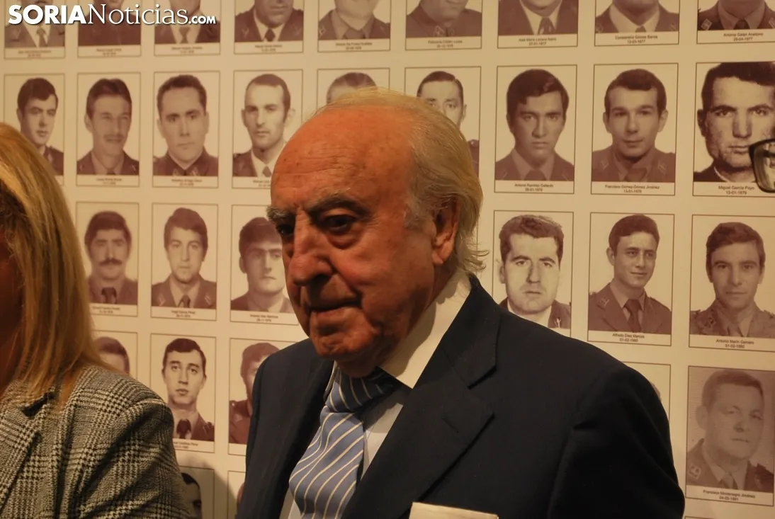 Foto 11 - Soria homenajea a las 243 v&iacute;ctimas del terrorismo de la Guardia Civil