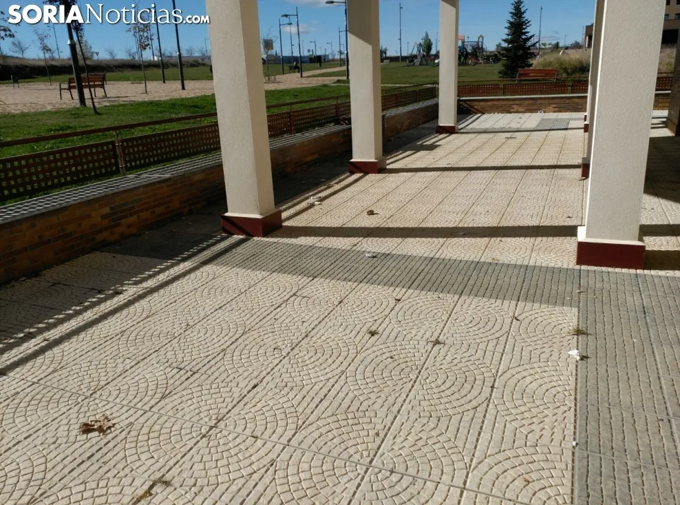 Foto 2 - Vecinos del Pico Frentes, molestos por la conducta de algunos de los alumnos