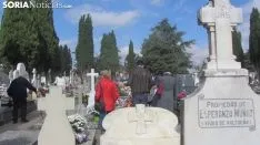 Cementerio de Soria, día de Todos los Santos. SN