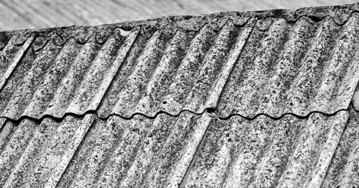 Una cubierta fabricada con amianto.