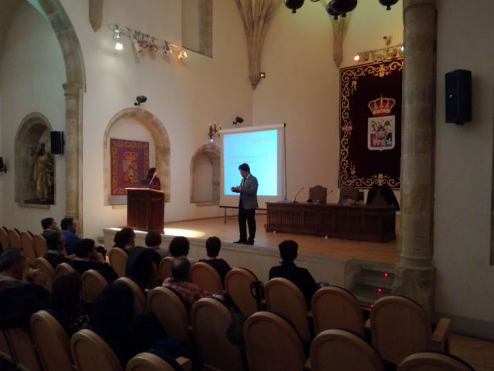 La Diputación Provincial amplia la formación de los secretarios en materia de administración electrónica