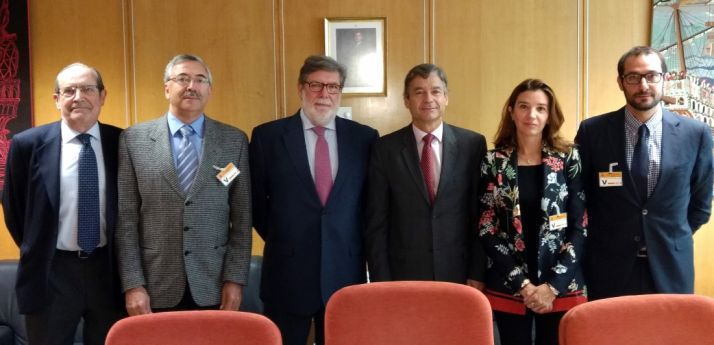 Responsables de FOES con dirigentes de Industria este viernes.