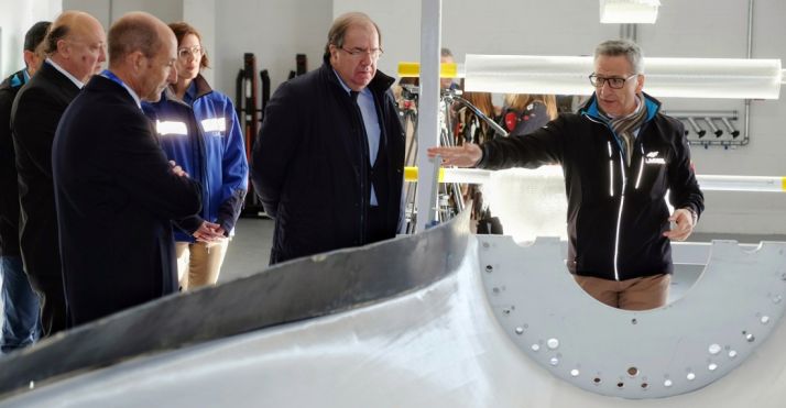 Herrera en su visita a la planta LM Wind Power, en El Bierzo.