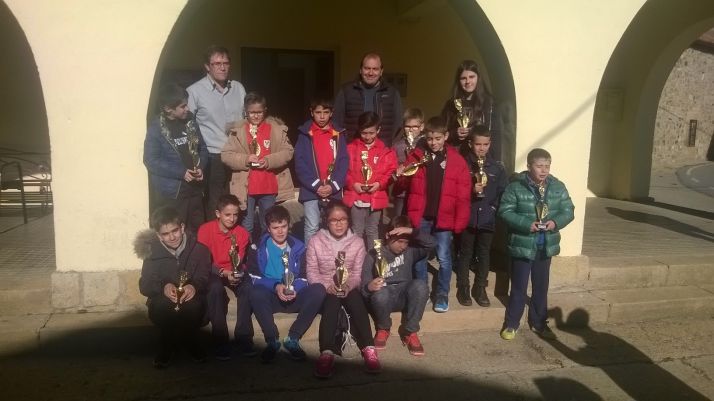  Álvaro Delgado, el mejor del torneo de ajedrez de Almajano