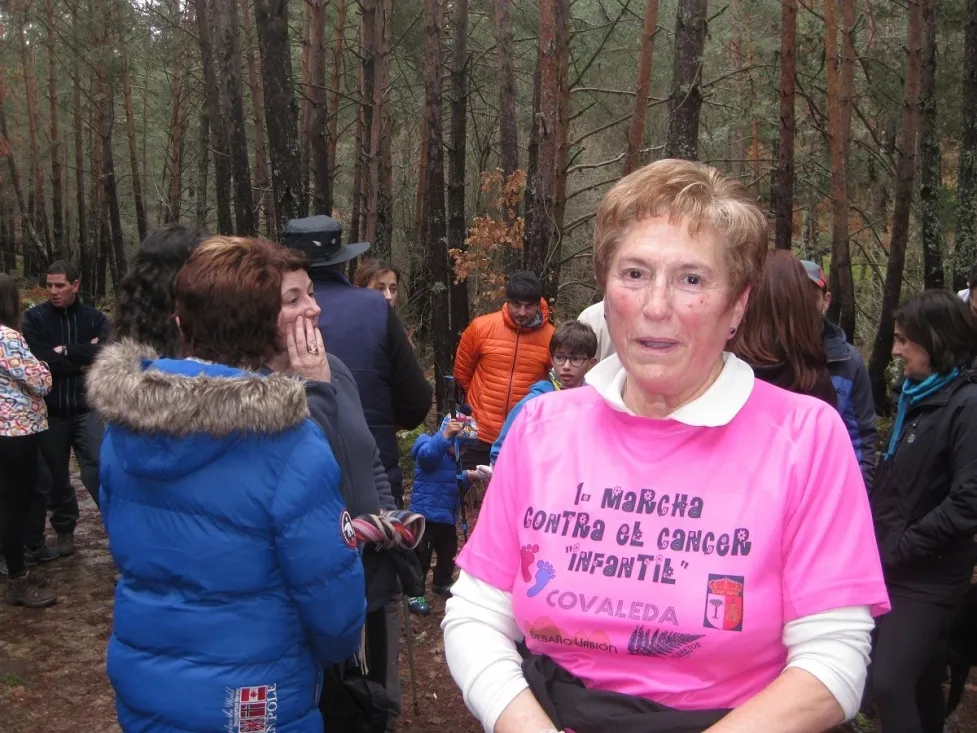 1ª 'Marcha solidaria contra el cáncer infantil' de Covaleda