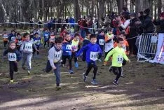 Foto 25 - Luis &Aacute;ngel Tejedor y Alicia Garijo, ganadores de la segunda prueba del circuito popular de campo a trav&eacute;s