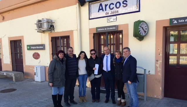 Reunión por el tren en Arcos de Jalón 
