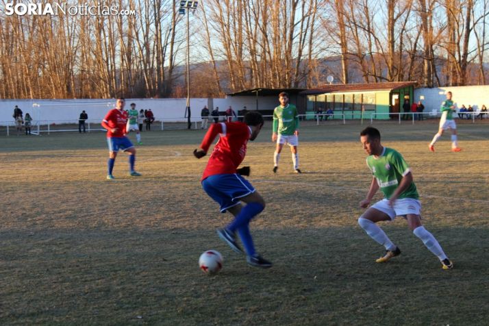 Partido entre el San José y el Sporting Uxama en San Juan de Garray.