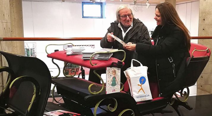 El Ayuntamiento, con la campaña ‘Ningún niñ@ sin leer. Cuento contigo’ de UGT y Cruz Roja