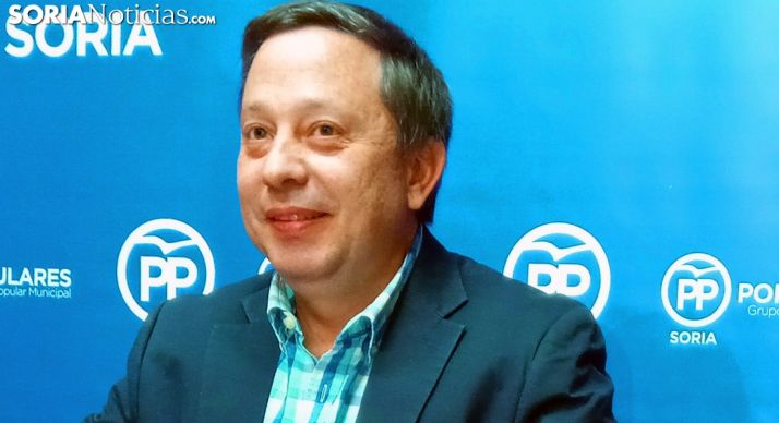 Adolfo Sainz, concejal del PP este martes en rueda informativa. /SN