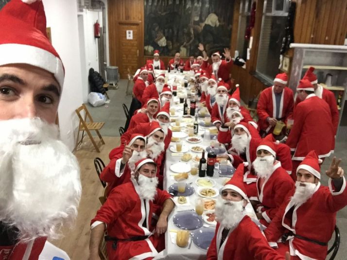 Cena de equipo. CD Tardelcuende