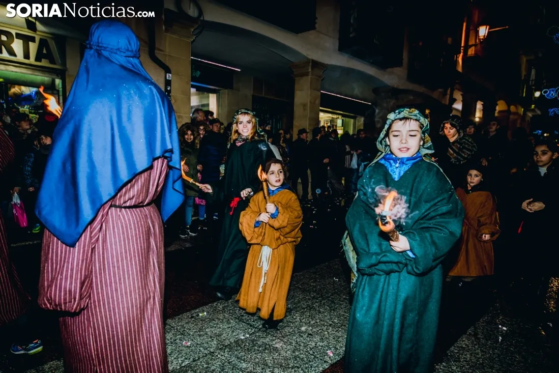 La cabalgata de los Reyes de Soria al detalle. Carmen de Vicente