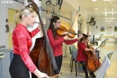 Las hermanas Asensio López durante 'Corcheas de Sutura' 2017.