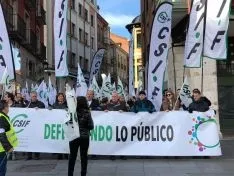 Asistentes de CSIF a la manifestación.