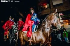 La cabalgata de los Reyes de Soria al detalle. Carmen de Vicente