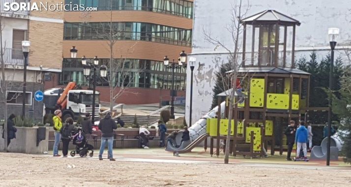 Parque infantil en Ólvega