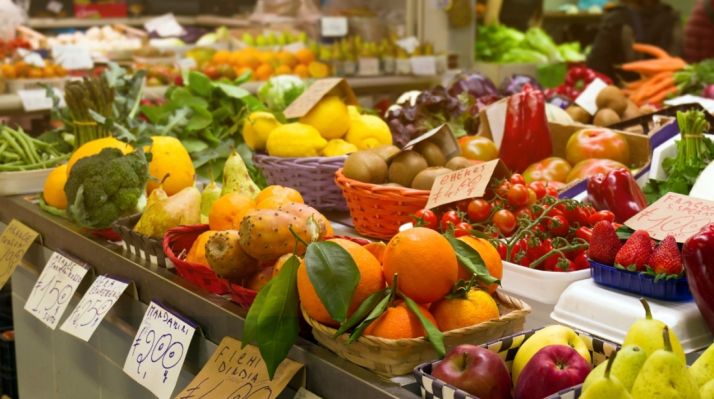 Las ventas del comercio minorista en CyL suben un 0,8% en 2017, por debajo de la media