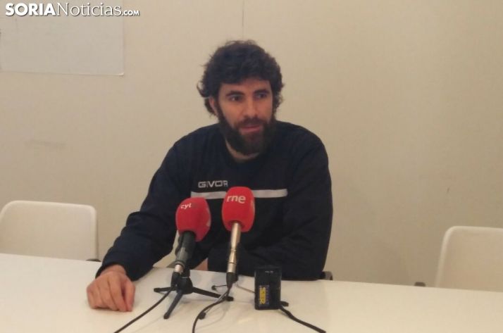 Manuel Sevillano, entrenador y jugador del Río Duero Voley.