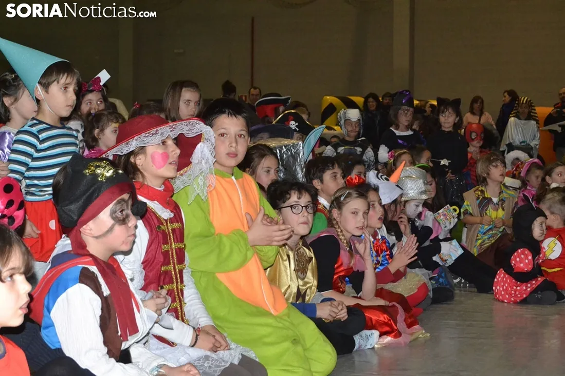 Desfile del domingo de Carnaval, el momento de los niños.